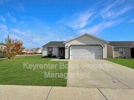 770 S Ahsahka Way in Middleton, ID - Building Photo