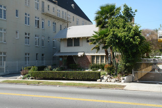 The Durbin in Los Angeles, CA - Building Photo - Building Photo