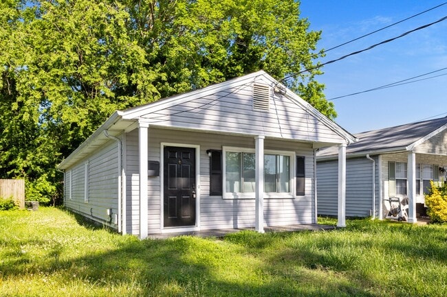 113 Maplewood St in Hampton, VA - Building Photo - Building Photo
