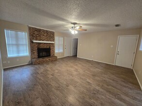 5911 13th St in Lubbock, TX - Building Photo - Building Photo