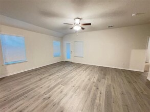 10120 High Grade Dr in Krugerville, TX - Building Photo - Building Photo