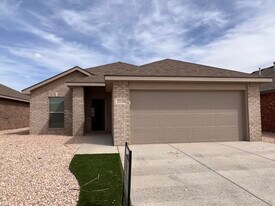 2118 N Texas Ave in Lubbock, TX - Building Photo