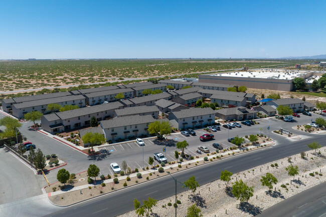 Desert Sky Townhomes in El Paso, TX - Building Photo - Building Photo