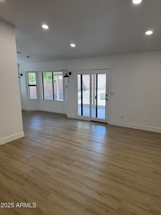 15018 S 28th St in Phoenix, AZ - Building Photo - Building Photo