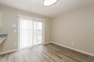 485 River Way in Lehi, UT - Foto de edificio - Building Photo