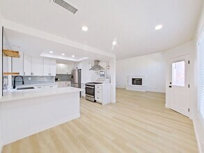 11 Palermo St in Laguna Niguel, CA - Foto de edificio - Building Photo