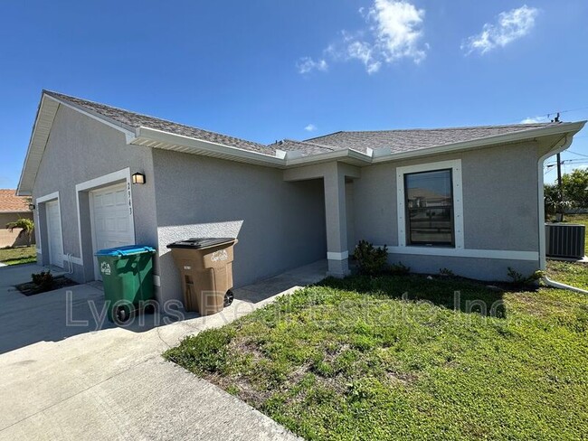 property at 2943 Skyline Blvd