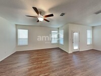 332 Aspen Waters in New Braunfels, TX - Building Photo - Building Photo