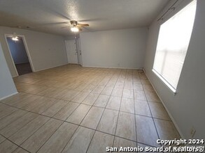 11418 Cedar Park in San Antonio, TX - Building Photo - Building Photo