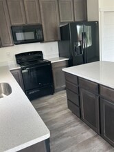 24 S 400 E St in Pleasant Grove, UT - Building Photo - Building Photo