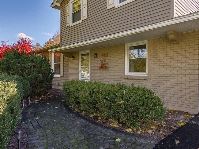 33 Buena Vista Ave in Salem, MA - Foto de edificio - Building Photo