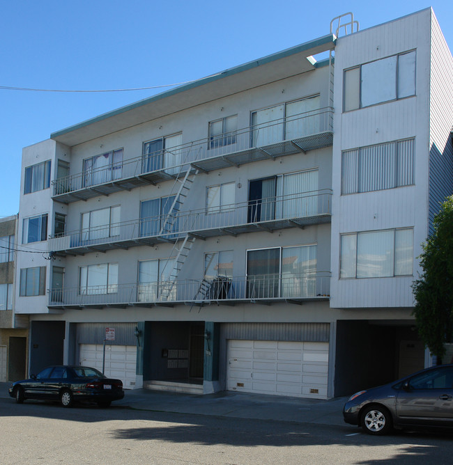 720 2nd Ave in San Francisco, CA - Foto de edificio - Building Photo