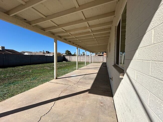 301 W Olive Ave in Gilbert, AZ - Building Photo - Building Photo