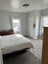 954 Higgins Ave in Neenah, WI - Building Photo - Building Photo