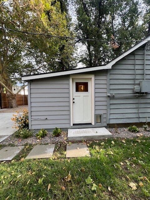 2417 W Hazel St in Boise, ID - Building Photo