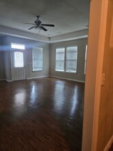 1025 Porter St in Beaumont, TX - Building Photo - Building Photo