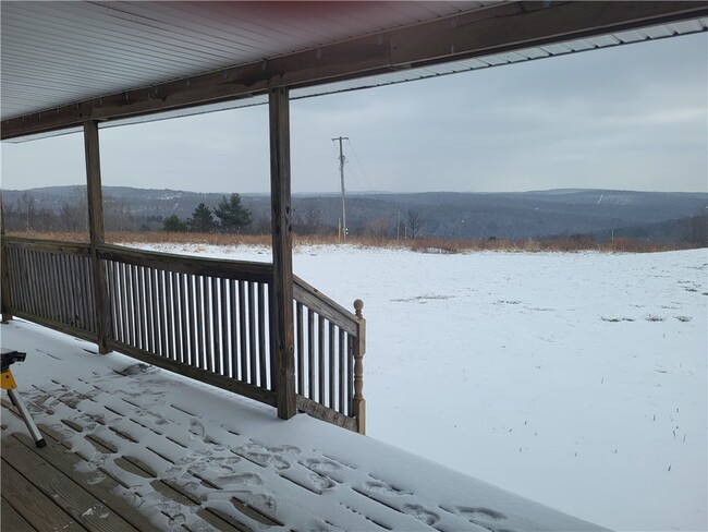 property at 4199 W Hill Rd