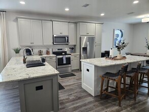 2199 Paloma St in Navarre, FL - Building Photo - Building Photo