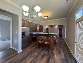 7938 Parkmont Dr in Memphis, TN - Building Photo - Building Photo