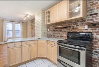 80 Revere St in Boston, MA - Building Photo - Building Photo