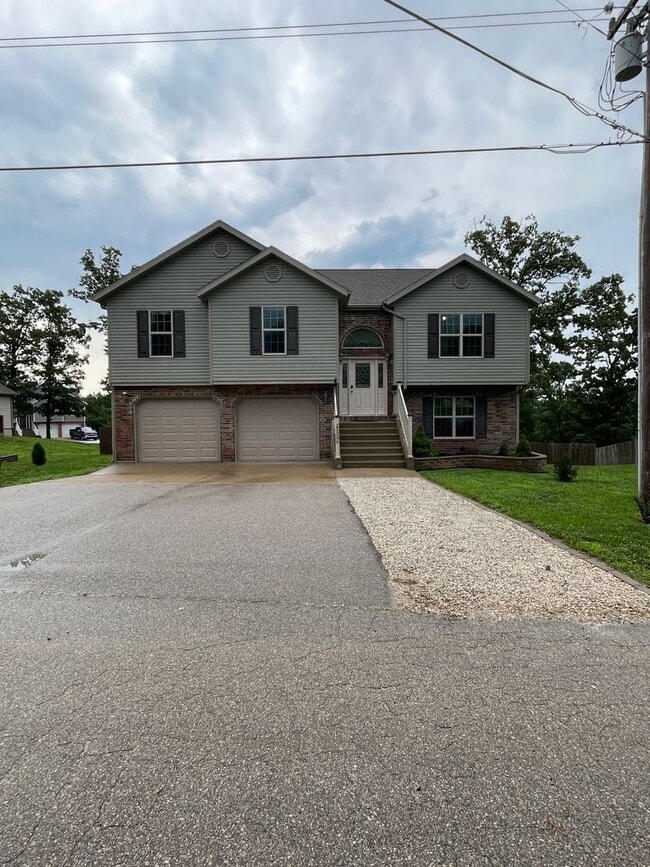 property at 23356 Roulette Rd