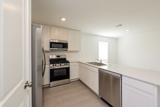 18053 Trepito Ave in New Caney, TX - Building Photo - Building Photo