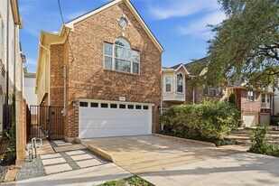 1528 Birdsall St in Houston, TX - Building Photo