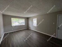 904 Sorrells Dr photo'