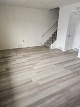 2297 Eastlawn Ave in Akron, OH - Building Photo - Building Photo