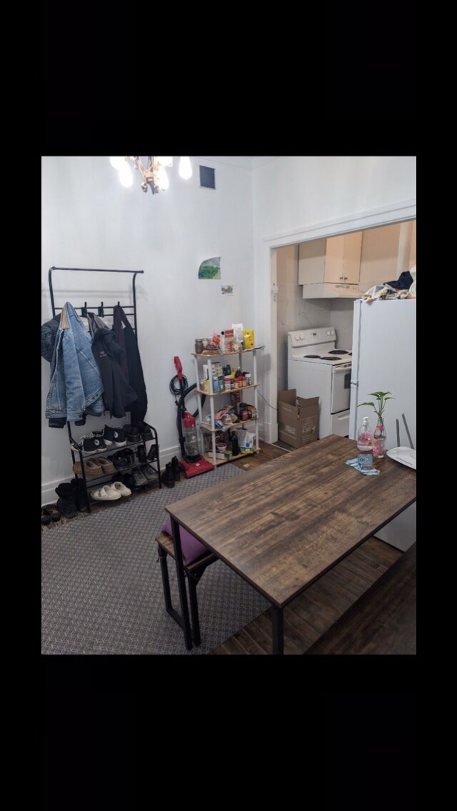 2077 Tupper Rue in Montréal, QC - Building Photo - Building Photo
