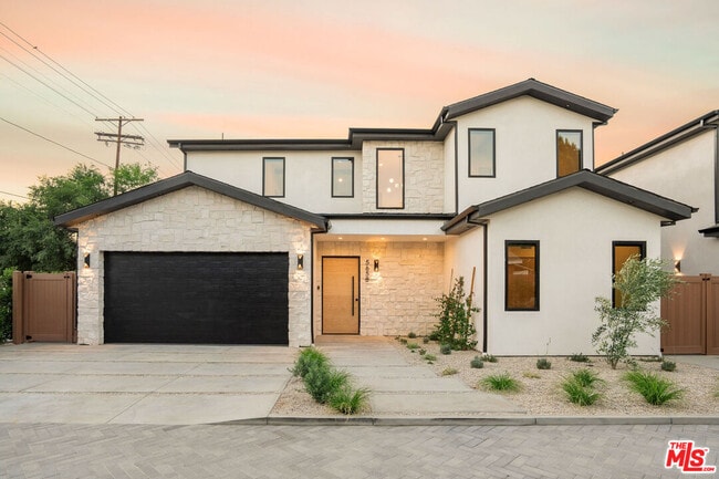 property at 5658 Winnetka Ave