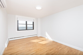 1422 Columbia Rd, Unit 1 in Boston, MA - Building Photo - Building Photo