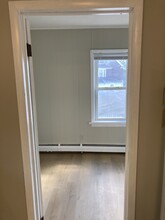 41 White St, Unit 3 in New York Mills, NY - Building Photo - Building Photo
