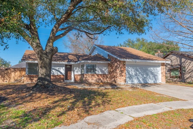 13534 N Peachfield Cir