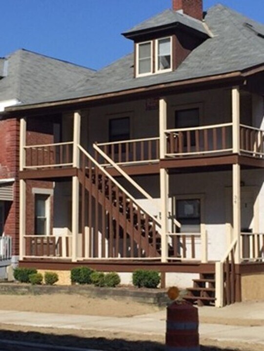 34 E 11th Ave in Columbus, OH - Building Photo