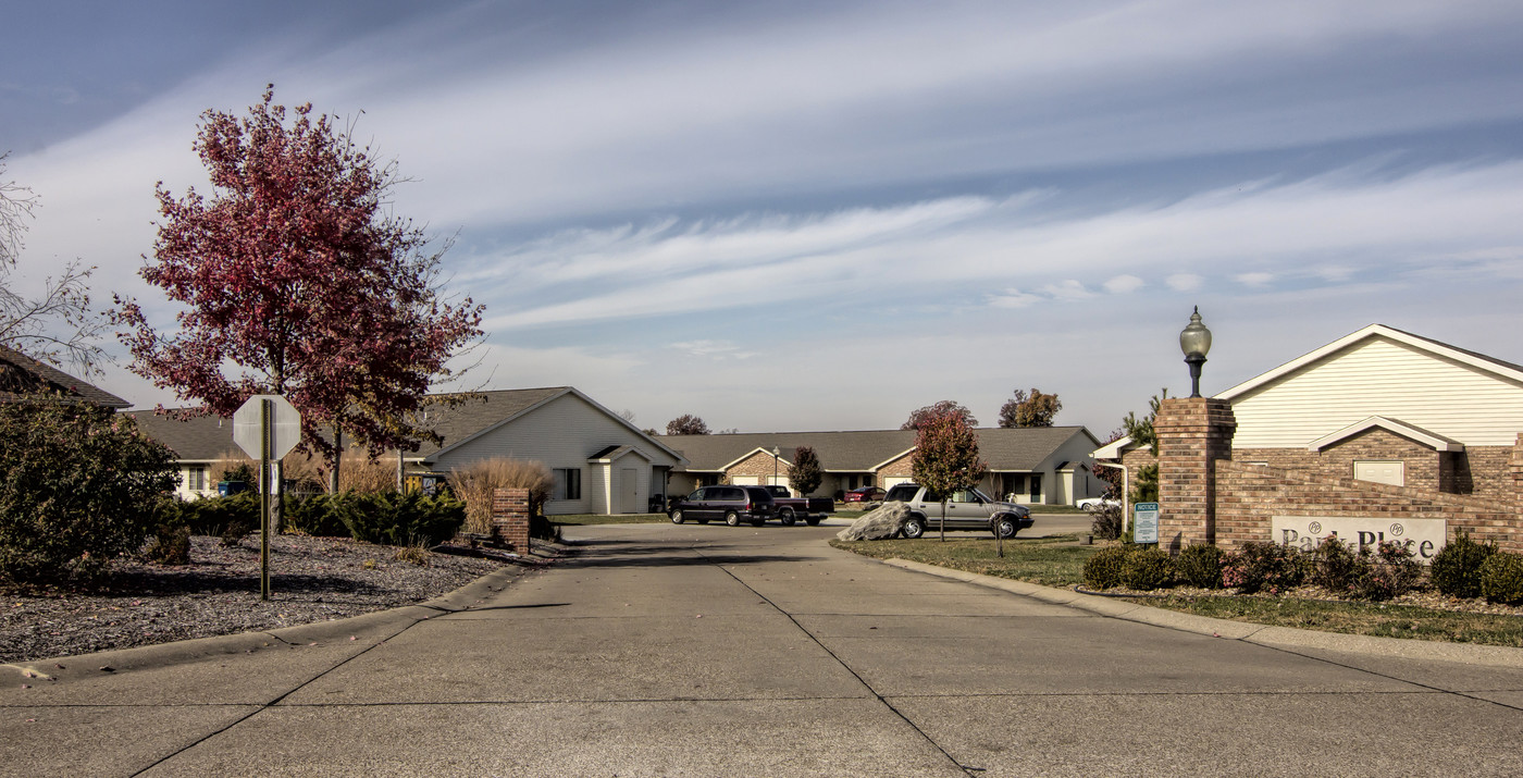 Park Place Apartments - 55+ Community in Newburgh, IN - Building Photo