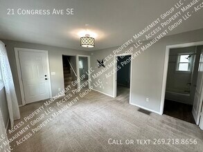 21 Congress Ave SE in Grand Rapids, MI - Building Photo - Building Photo