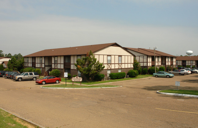 Holly Hill Apartments