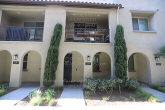 535 S Motif St in Anaheim, CA - Building Photo - Building Photo