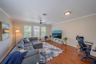 2425 Lexington Oak Dr in Brandon, FL - Building Photo - Building Photo