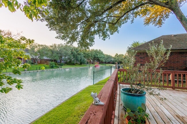 1131 Spinnaker Way in Sugar Land, TX - Building Photo - Building Photo