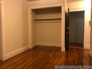 63 Fellsway W, Unit 5 in Medford, MA - Building Photo - Building Photo