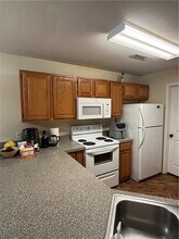 1776 Evening Shade Dr in Fayetteville, AR - Building Photo - Building Photo