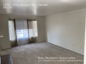 12742 35th Ave NE in Seattle, WA - Building Photo - Building Photo