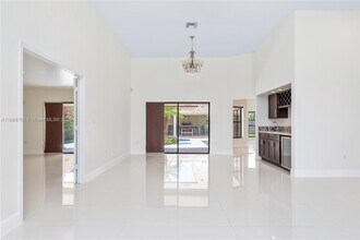 8110 SW 188th St in Cutler Bay, FL - Building Photo - Building Photo