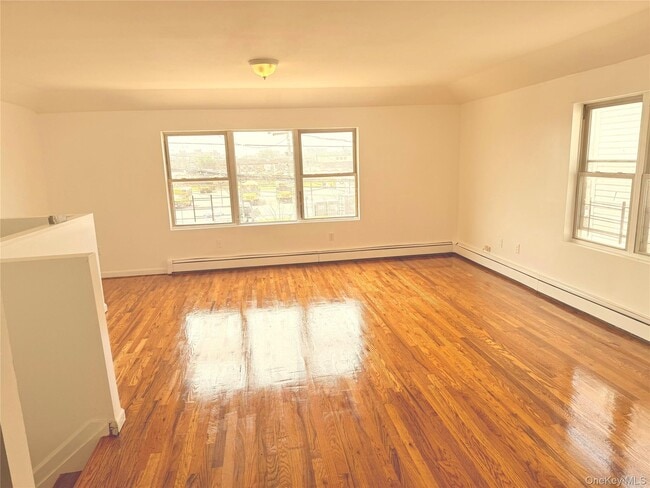 721 Fountain Ave in Brooklyn, NY - Building Photo - Building Photo