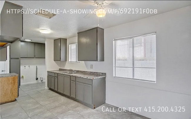 916 Carson St in Barstow, CA - Building Photo - Building Photo