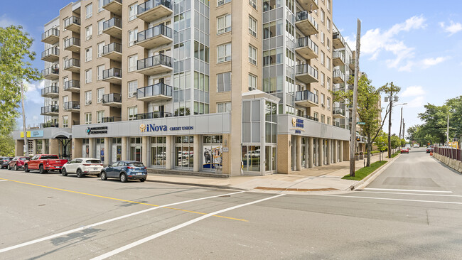Gladstone North Apartments