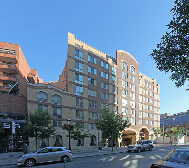 Performing Arts Lodge in Toronto, ON - Building Photo - Building Photo