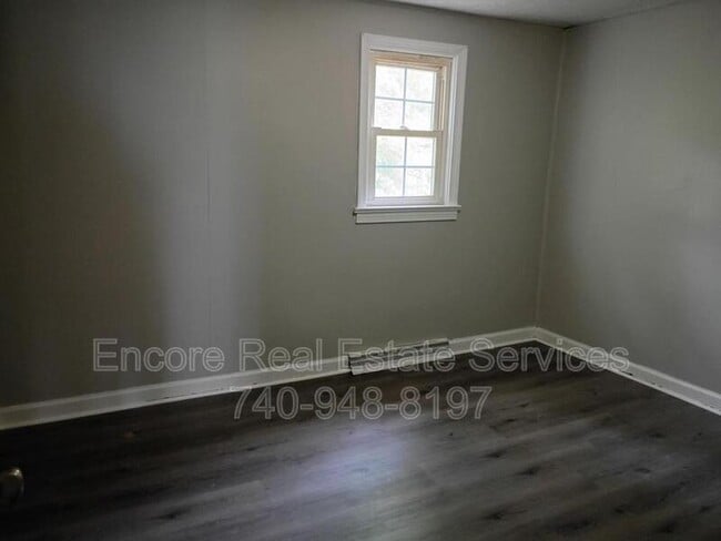138 Orchard St in Newark, OH - Foto de edificio - Building Photo